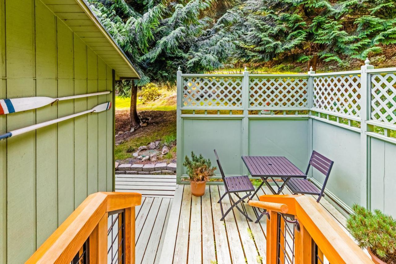 Tall Cedars Cabin By The Water Eastsound Εξωτερικό φωτογραφία
