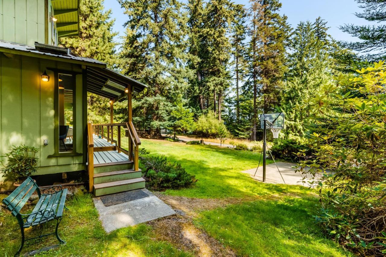 Tall Cedars Cabin By The Water Eastsound Εξωτερικό φωτογραφία
