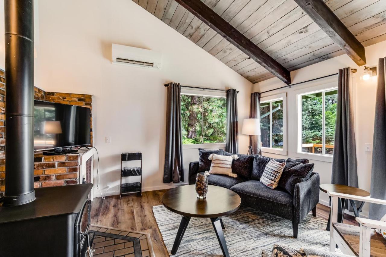 Tall Cedars Cabin By The Water Eastsound Εξωτερικό φωτογραφία